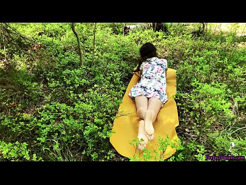 ❤️ Stranger trên Tinder thủ dâm của tôi L. và Fucks đam mê trong rừng Khiêu dâm  ở% vi.shufflesex-com.ru%