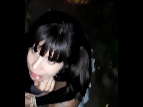 ❤️ Trên đường phố bị sưng dương vật để đổi lấy kẹo Khiêu dâm  ở% vi.shufflesex-com.ru%