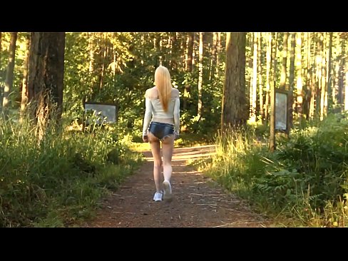 ❤️ Người phụ nữ xinh đẹp di chuyển chậm rãi, không phải video khỏa thân Khiêu dâm  ở% vi.shufflesex-com.ru%